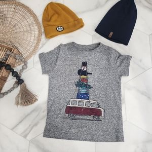 [ GYMBOREE] Boys size Small (5-6) gray short-sleeve holiday tshirt w/ van 🎁 🌲